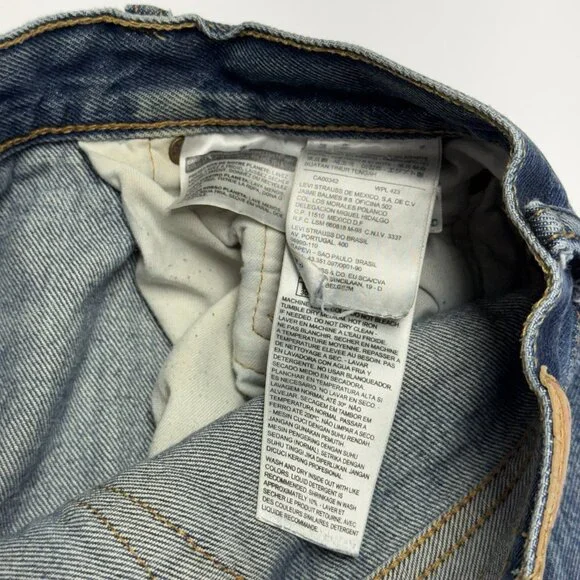 Levi's 501 Button Fly Jeans Mens 34x34 (32x30) - Picture 9 of 13